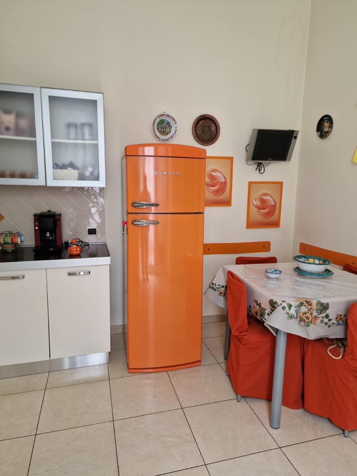 Vomero Inn Neapol Zewnętrze zdjęcie
