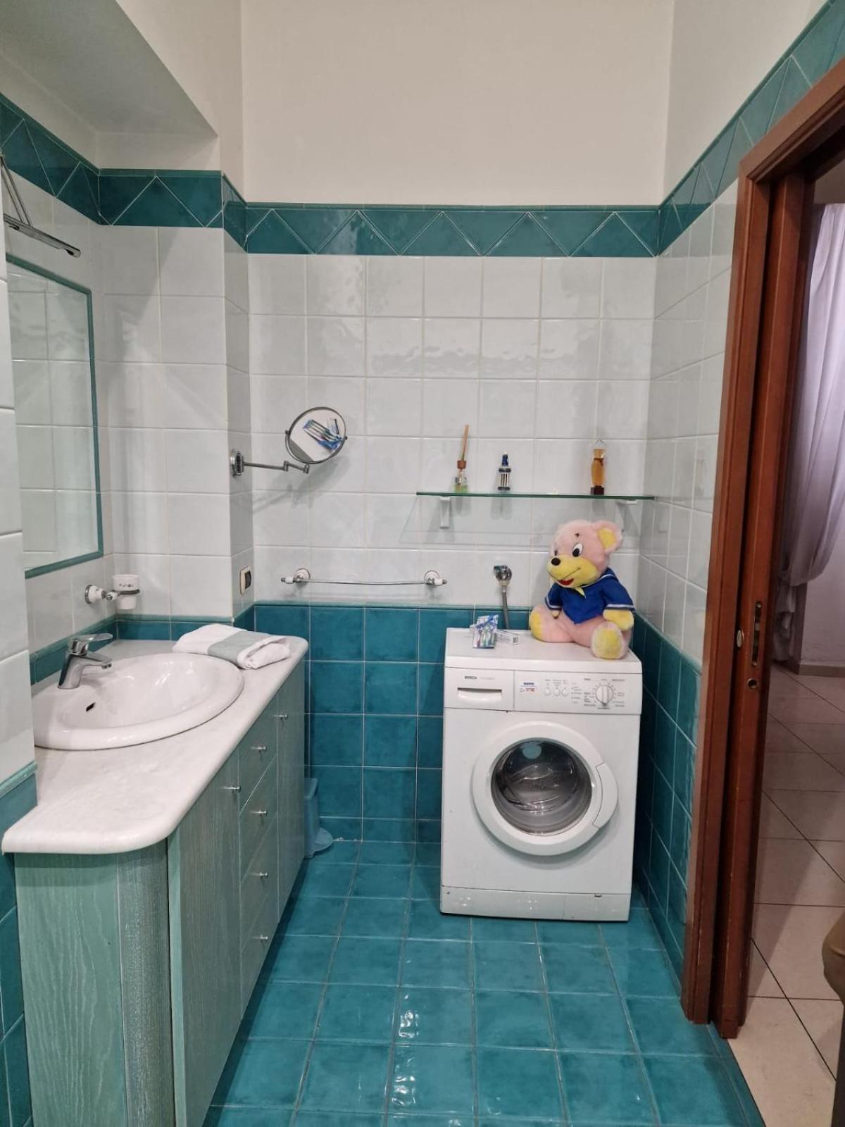 Vomero Inn Neapol Zewnętrze zdjęcie