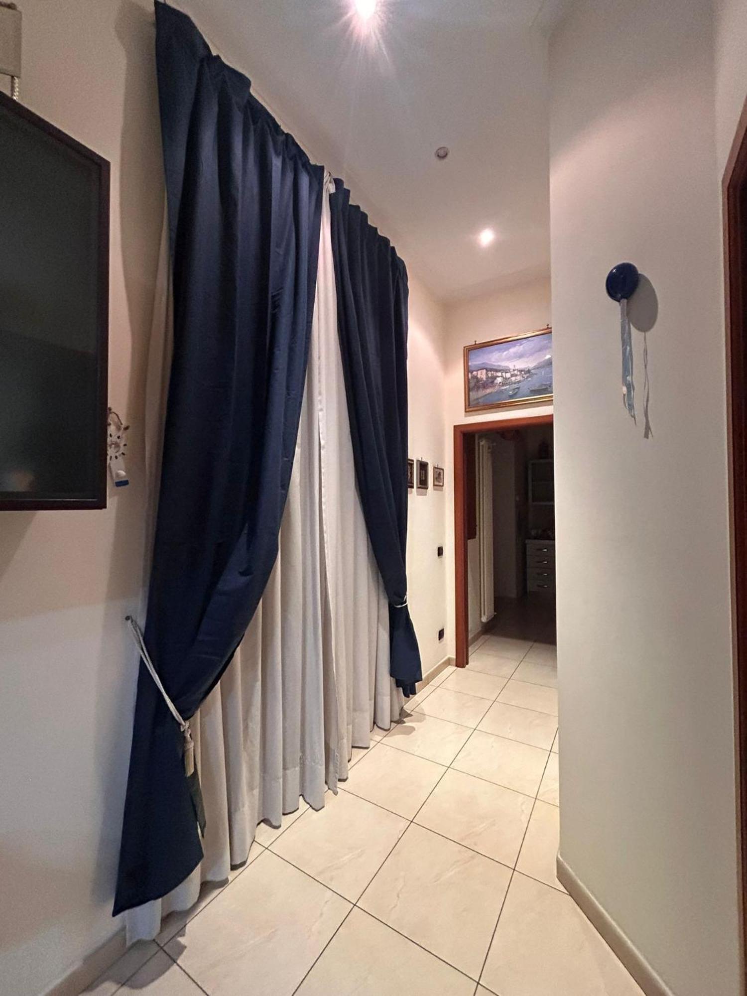 Vomero Inn Neapol Zewnętrze zdjęcie