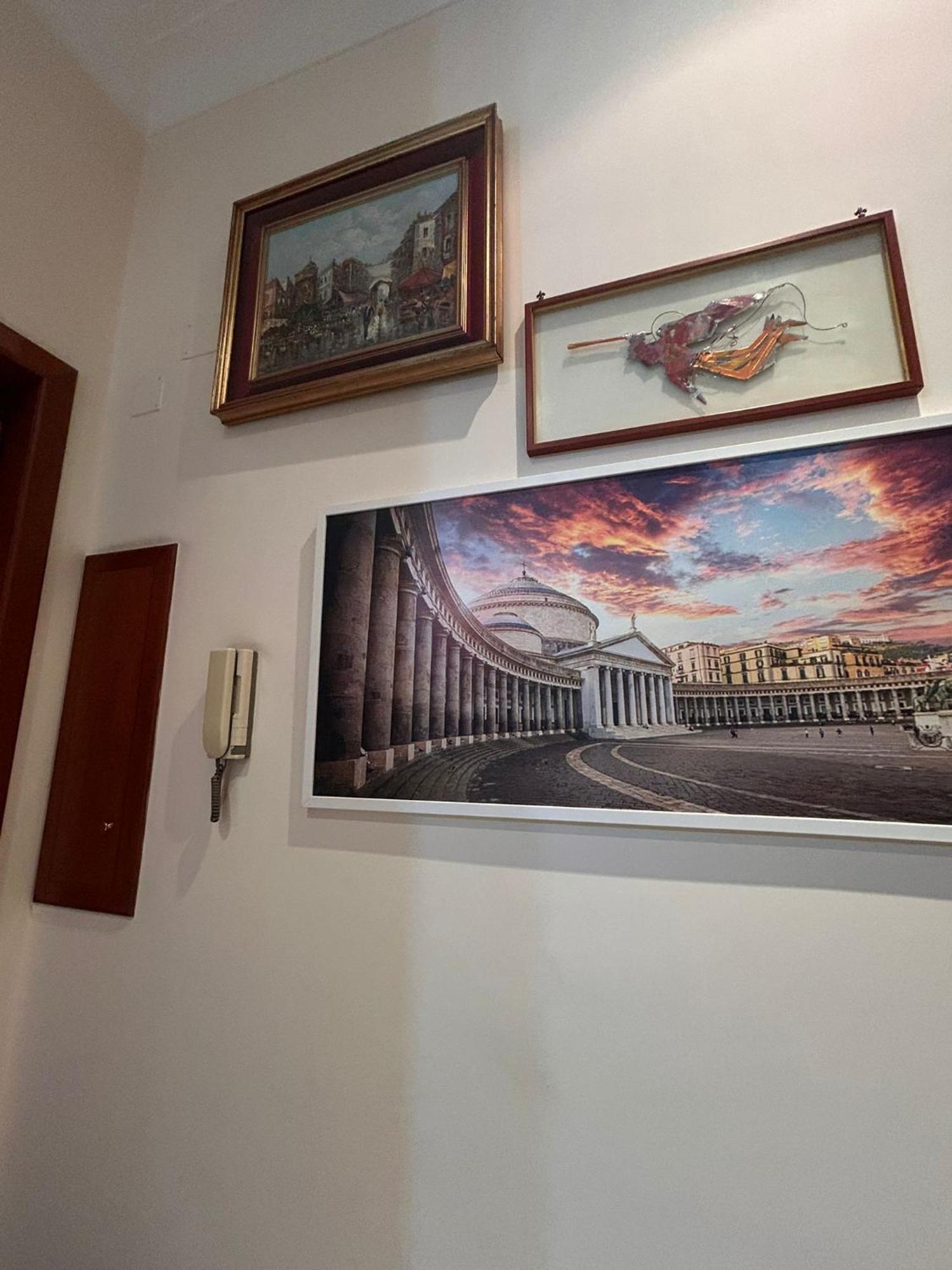 Vomero Inn Neapol Zewnętrze zdjęcie