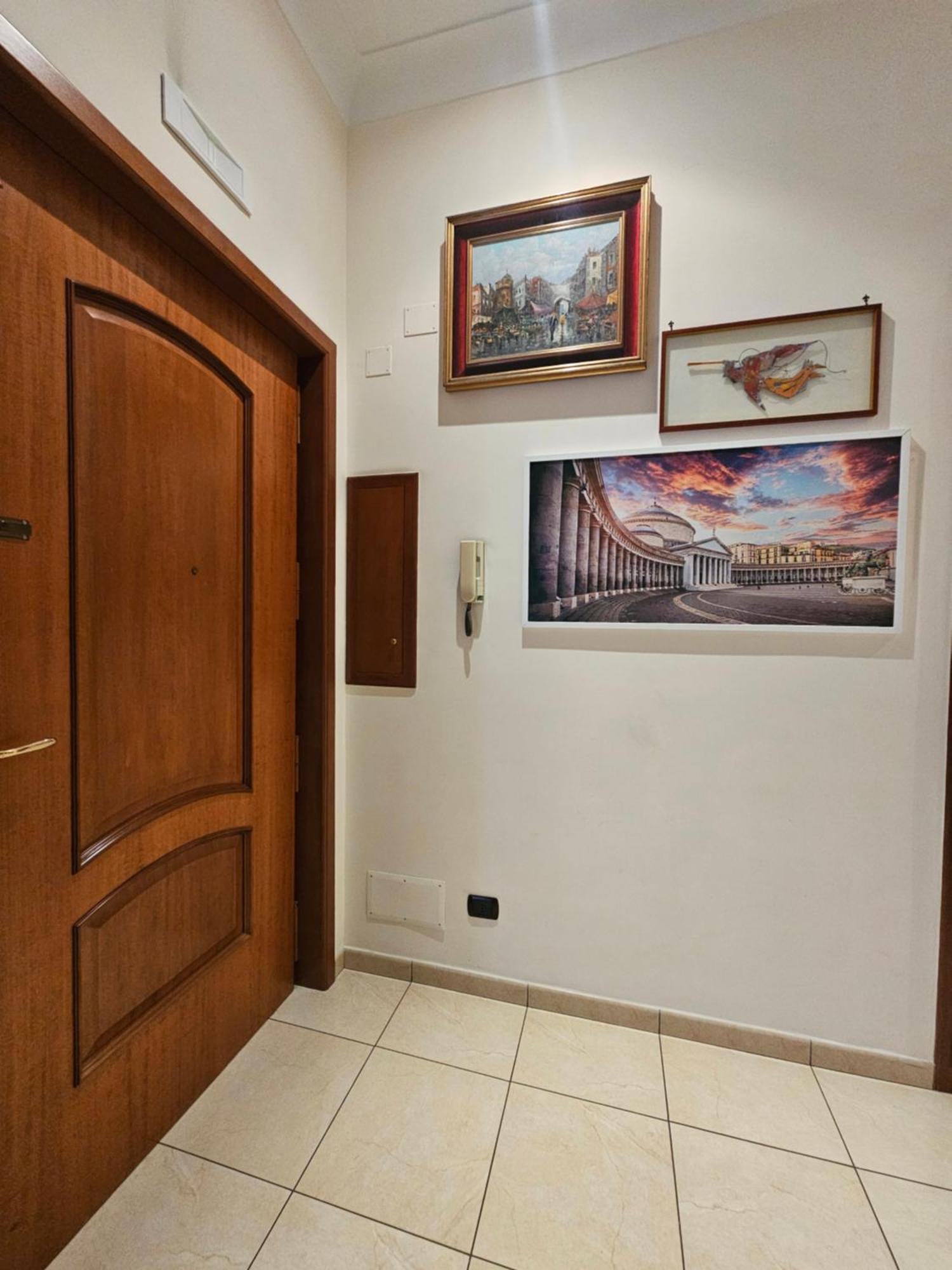 Vomero Inn Neapol Zewnętrze zdjęcie